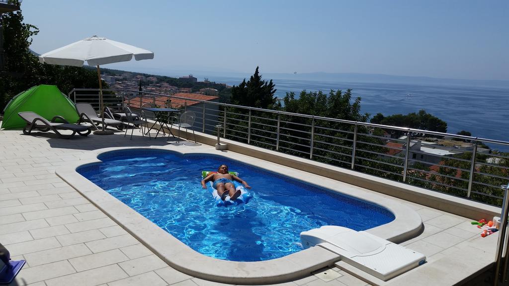 Baška Voda Apartments Karlo المظهر الخارجي الصورة