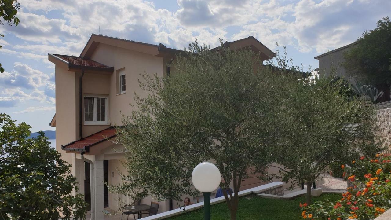 Baška Voda Apartments Karlo المظهر الخارجي الصورة
