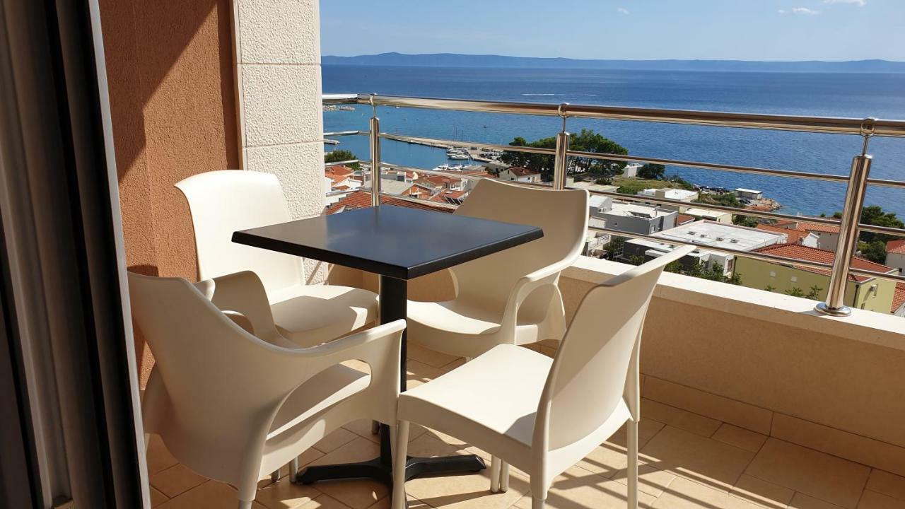 Baška Voda Apartments Karlo المظهر الخارجي الصورة
